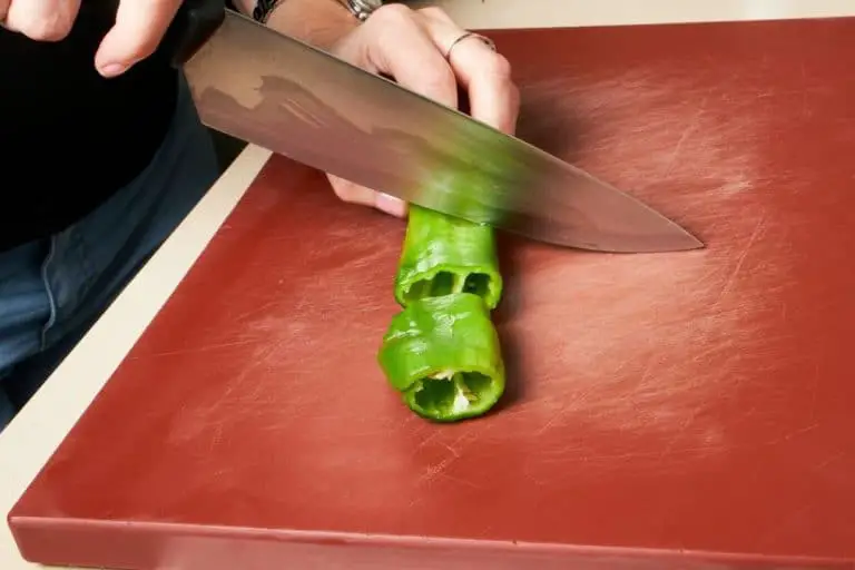 When To Replace Plastic Cutting Boards: In-Depth Answer Revealed